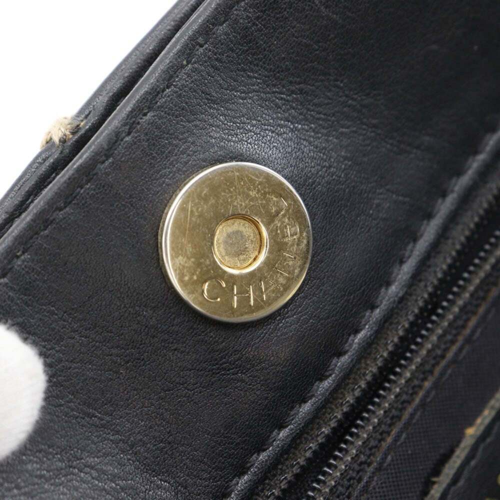 CHANEL Black Bag - Picture 13 of 16